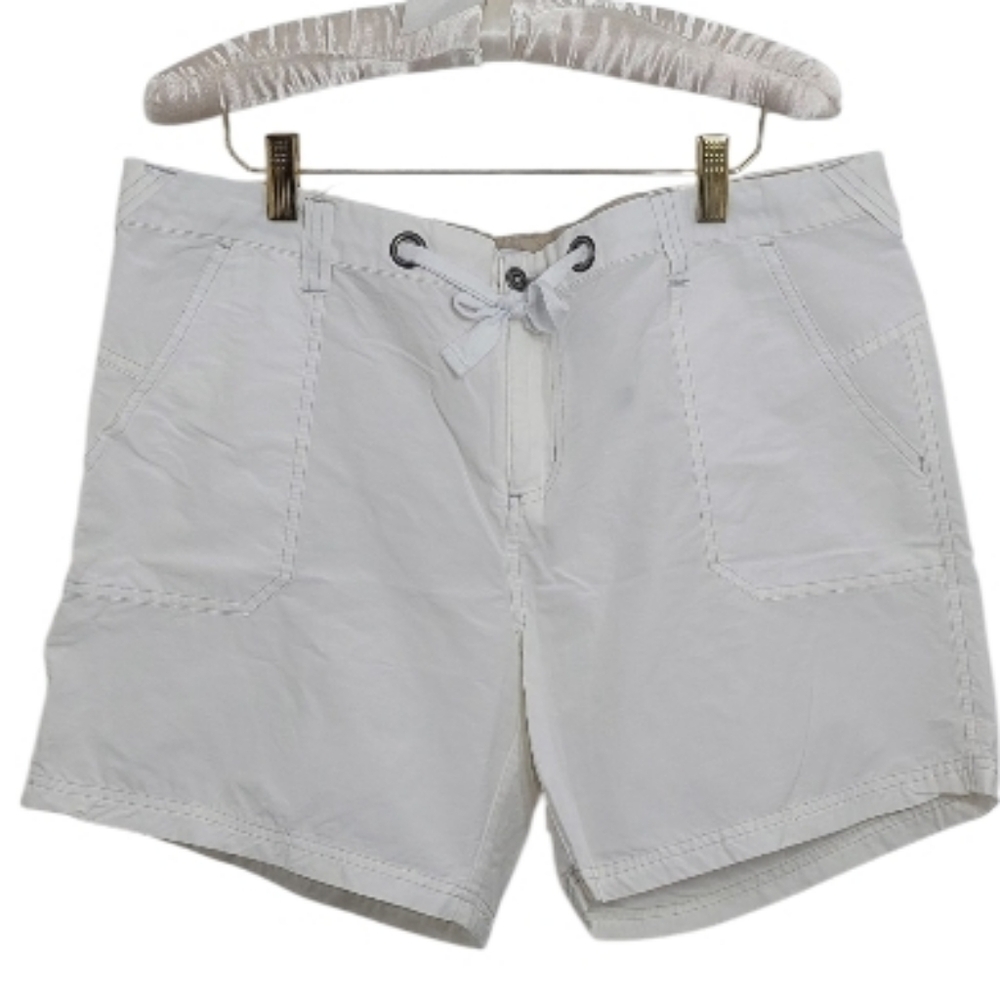 Columbia Women's Size 6L Shorts White Cargo